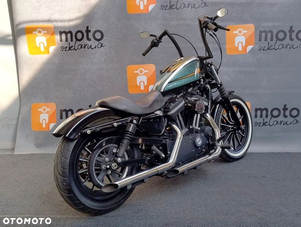 Harley-Davidson Sportster Iron 883 - 6