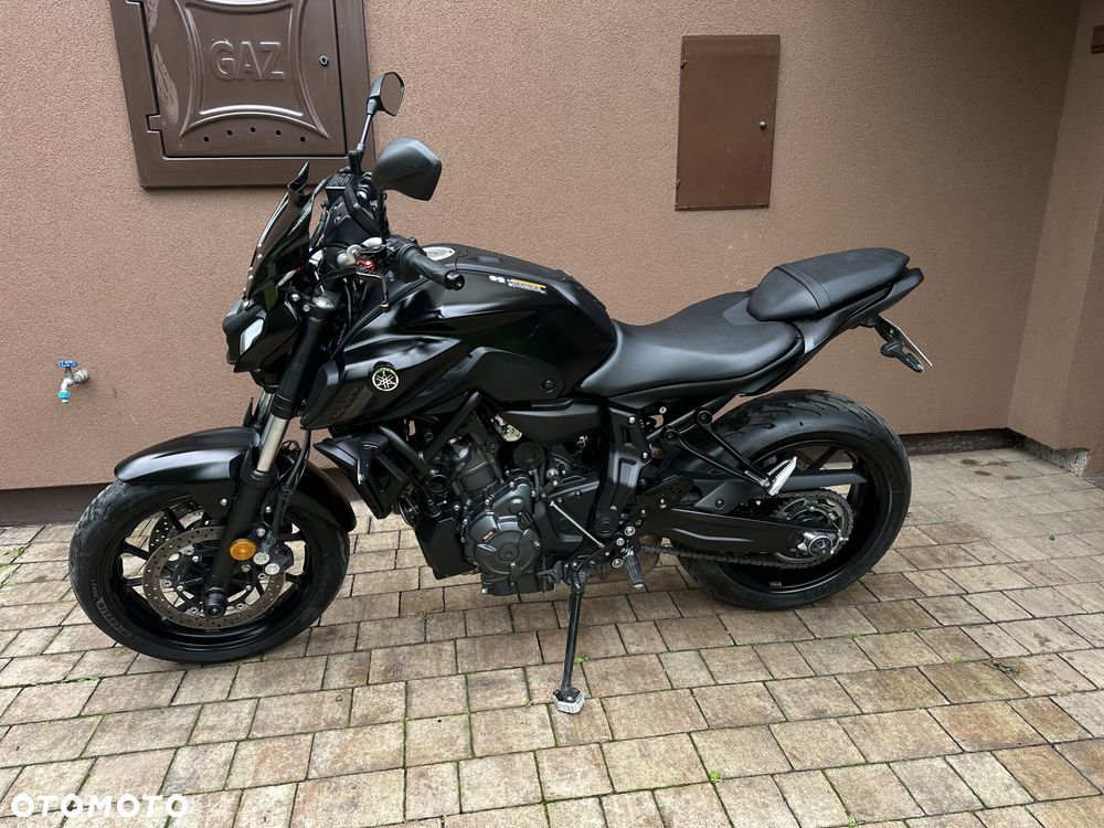 Yamaha MT - 15