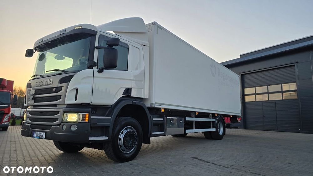 Scania P320 Euro 6 21 palet kontener super stan niski przebieg! kurierka rama do zabudowy laweta - 4