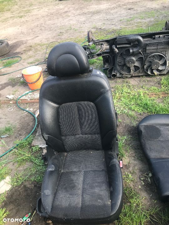 FOTEL PASAZERA 407 - 2