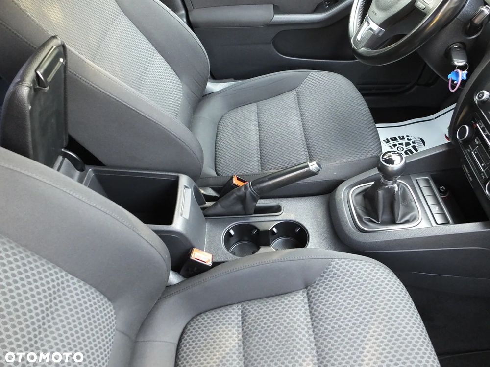 Volkswagen Jetta 1.6 TDI DPF Comfortline - 31