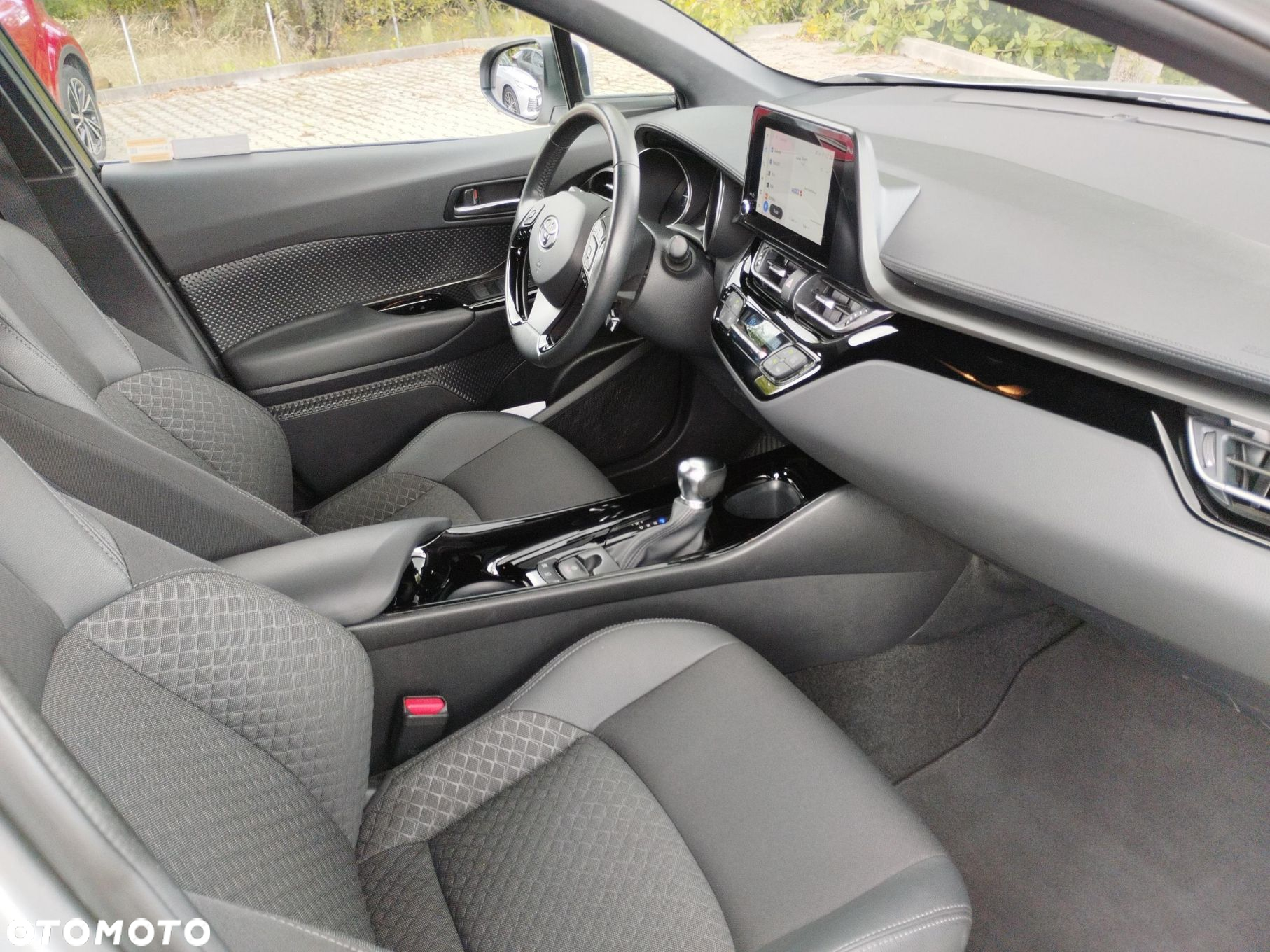 Toyota C-HR 2.0 Hybrid Style - 9