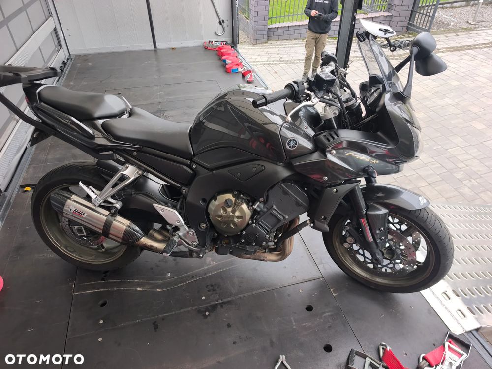 Yamaha FZ - 37