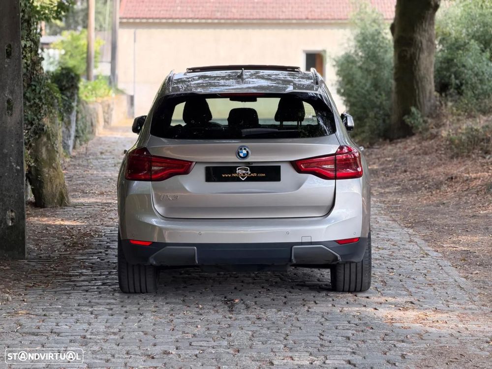 BMW iX3 M Sport Impressive - 7