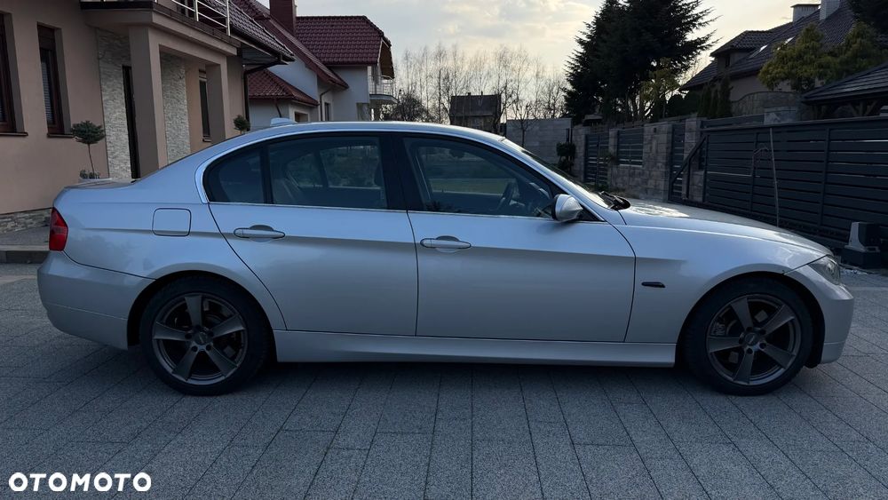 BMW Seria 3 330d - 4