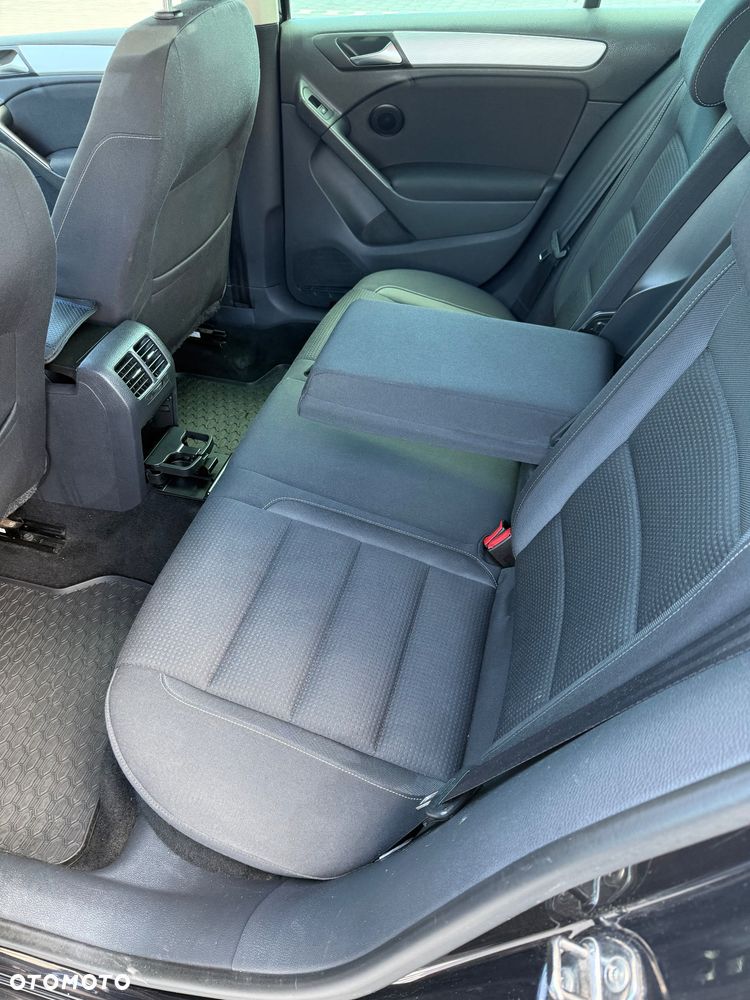 Volkswagen Golf 1.6 TDI Comfortline - 13