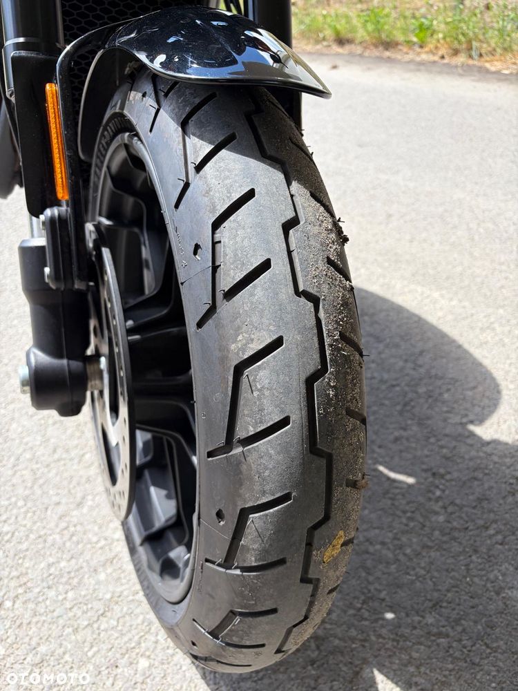 Harley-Davidson Street Rod XG 750A - 13