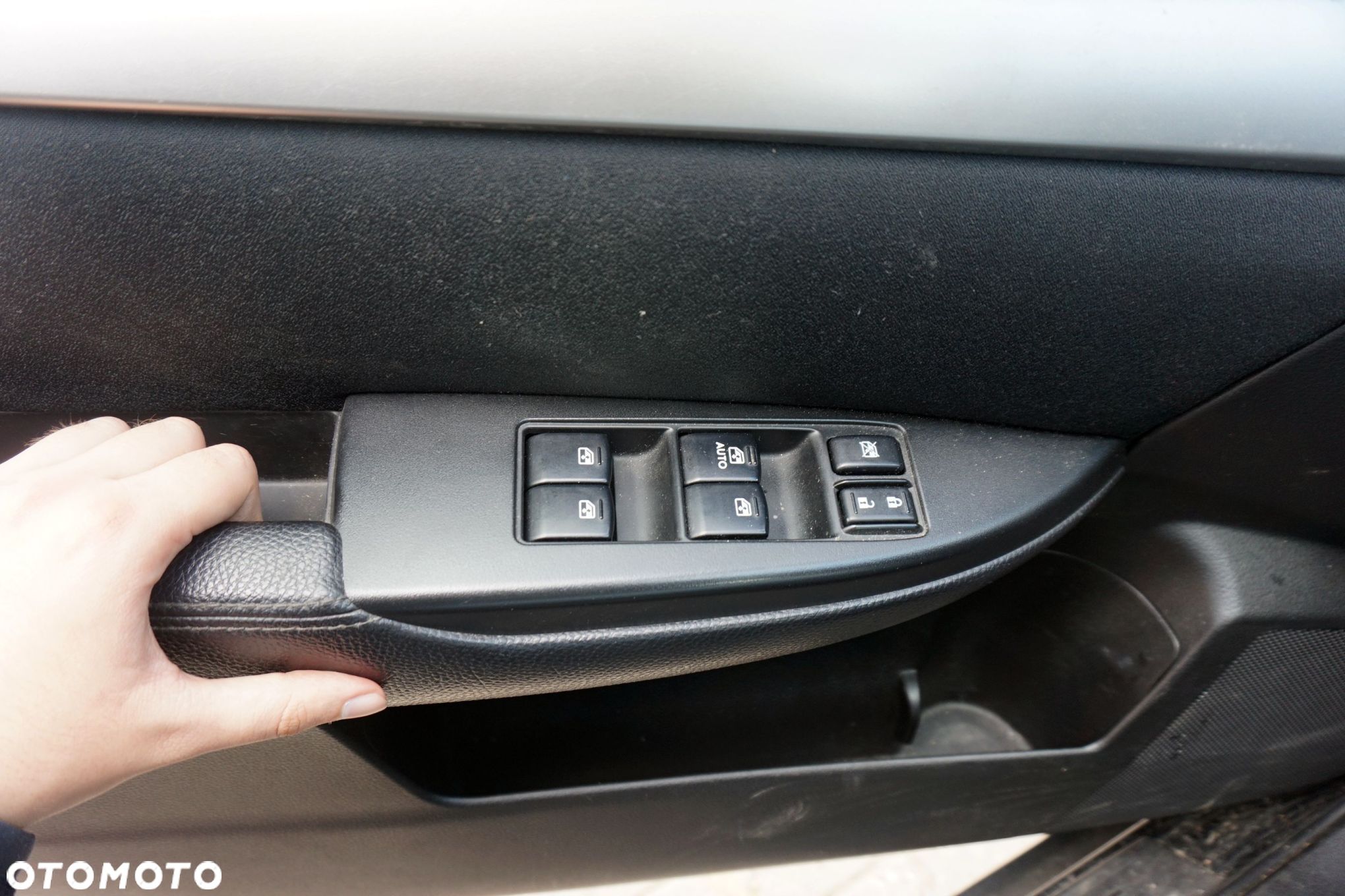PANEL STEROWANIA SZYB OUTBACK IV BR 83071AJ440 SUBARU 2009-2014 - 1