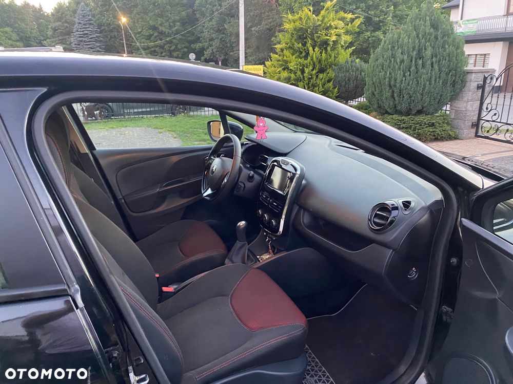 Renault Clio - 7
