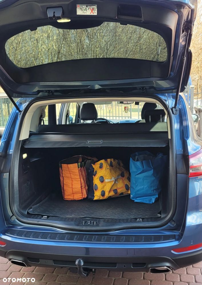 Ford S-Max - 10