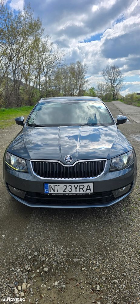 Skoda Octavia 2.0 TDI Style - 2