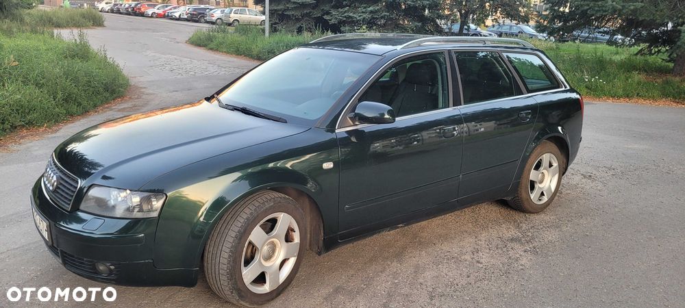 Audi A4 Avant - 1