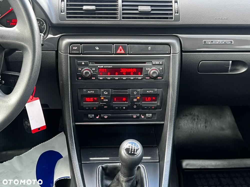 Audi A4 Limousine 1.8 T quattro - 24