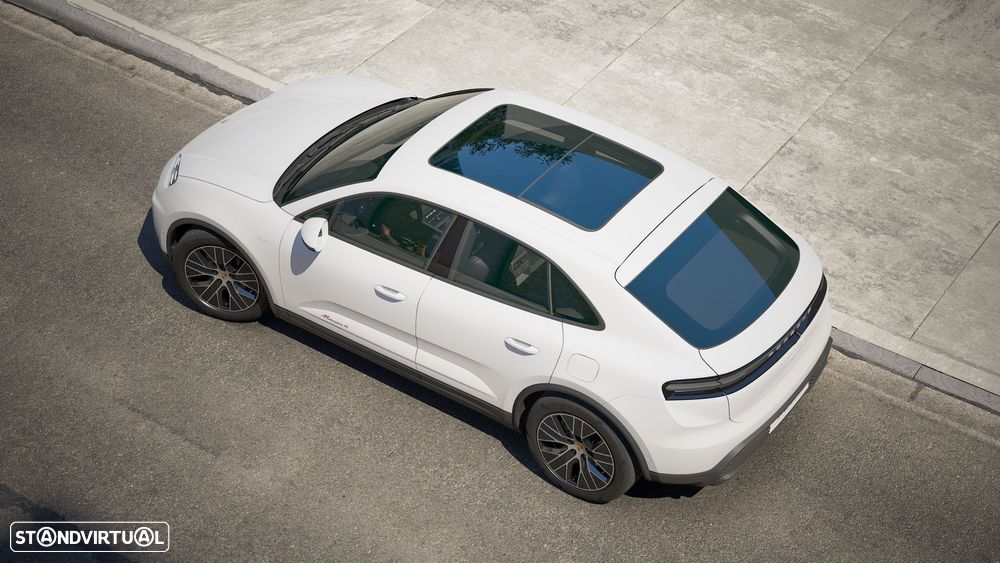 Porsche Macan Electric 4 - 4