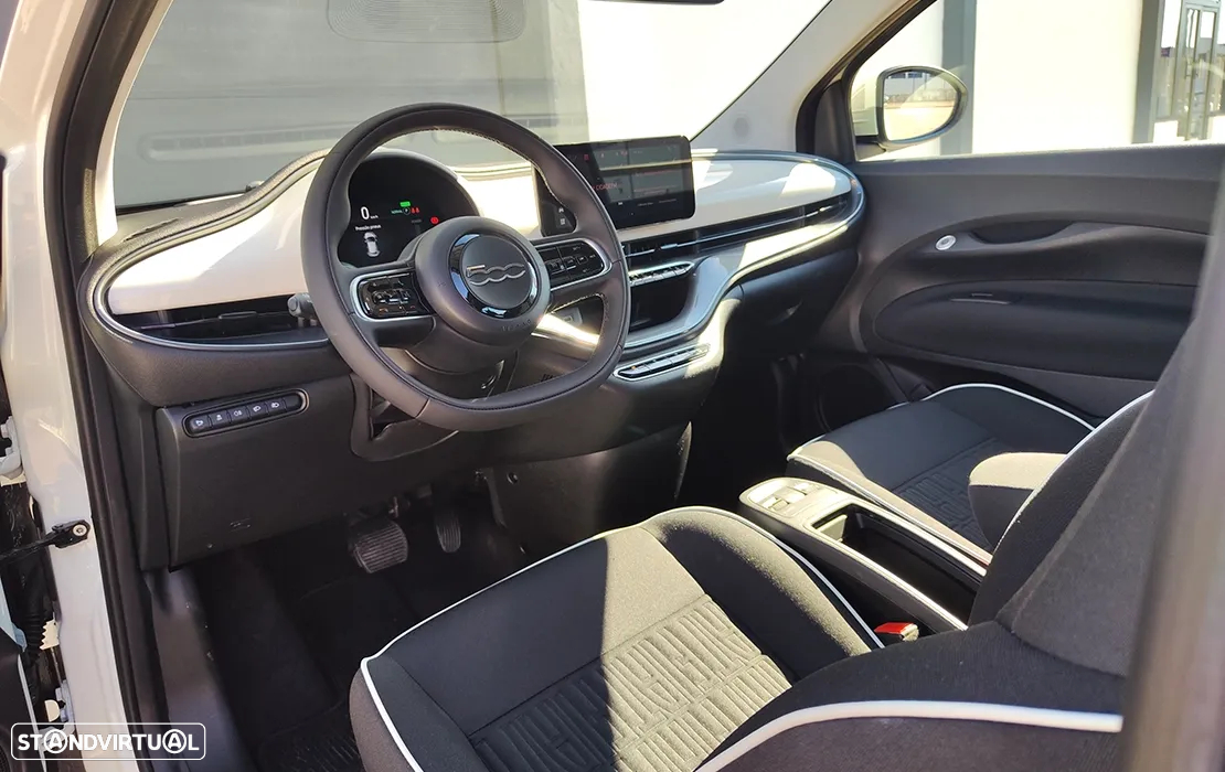 Fiat 500e C Standard - 17