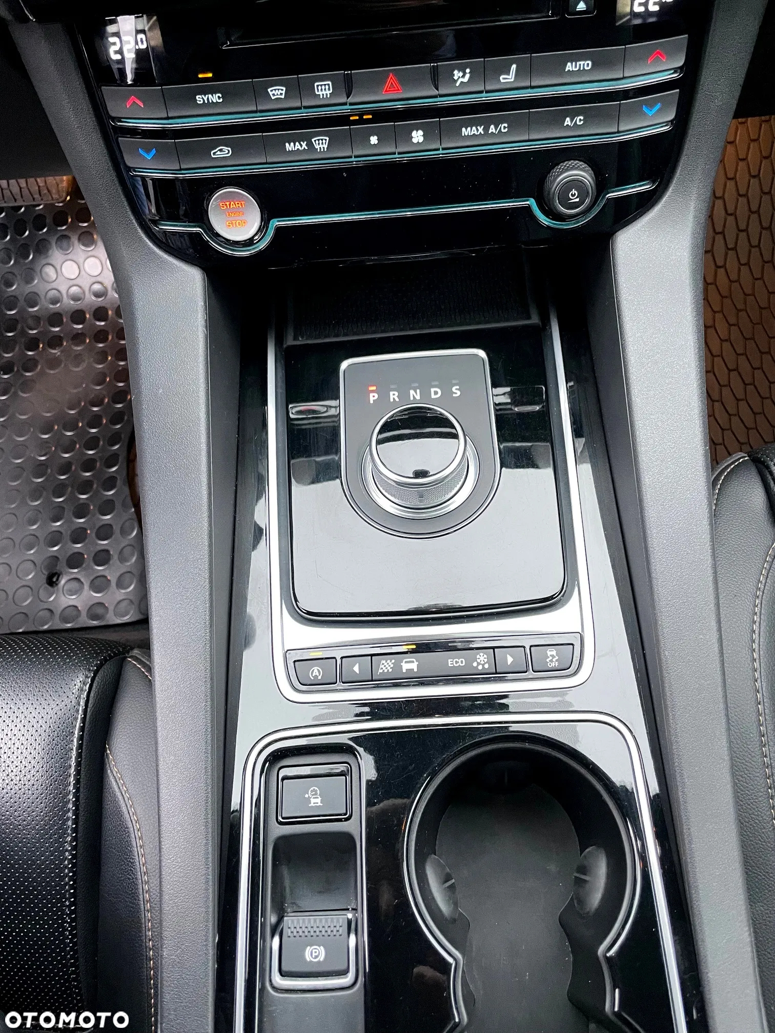Jaguar F-Pace 35t AWD Prestige - 5