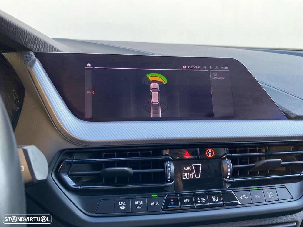 BMW 116 d Pack Desportivo M Auto - 8
