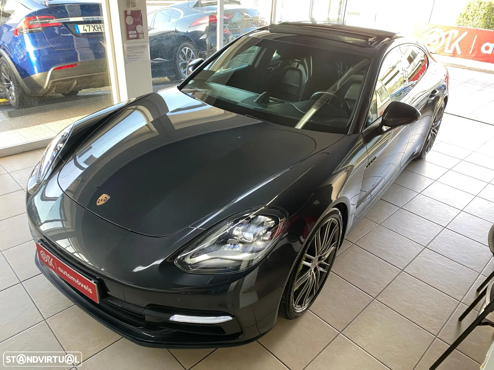 Porsche Panamera 4 E-Hybrid 10 Years Edition - 41