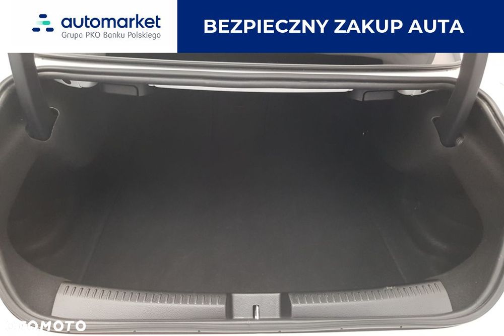 Mercedes-Benz CLA 200 AMG Line 7G-DCT - 12