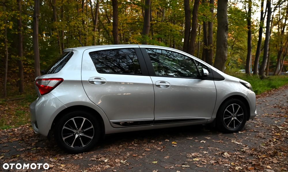 Toyota Yaris - 18