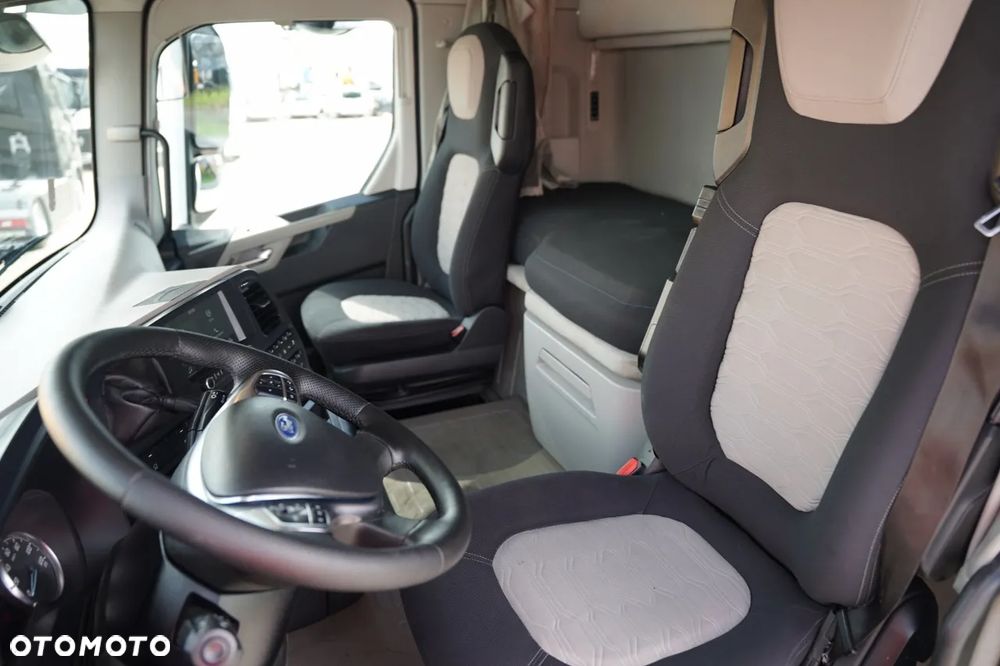 Ford F-MAX 500 / KLIMATYZACJA POSTOJOWA / EURO 6 - 26