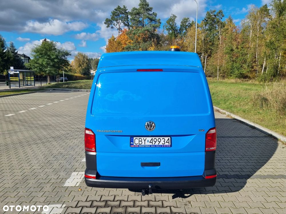 Volkswagen Transporter - 16
