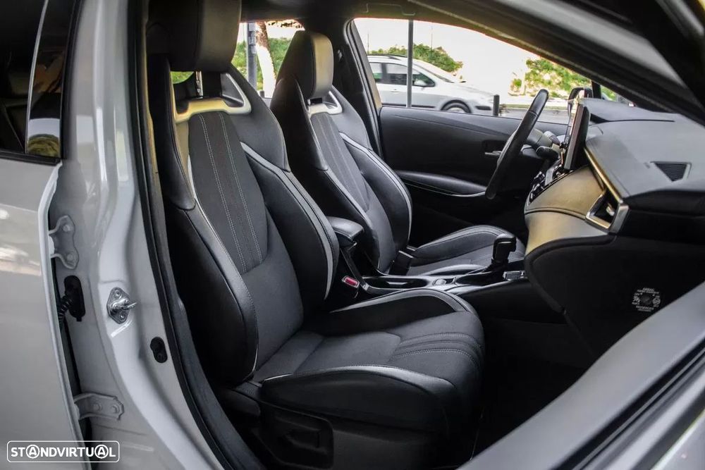 Toyota Corolla Touring Sports 1.8 Hybrid GR-Sport - 27