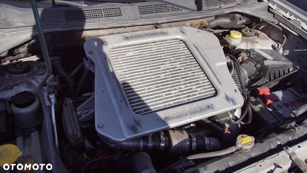 Auto na części - Nissan X-Trail I T30 2.2 DCI 136 KM YD22ETI 32010EQ068 KY0 2001R Silnik Skrzynia Drzwi Maska Klapa Zderzak Błotnik Lusterko Szyba Lampa Deska Kokpit Sterownik Moduł Czujnik Licznik Panel Kierownica - 16