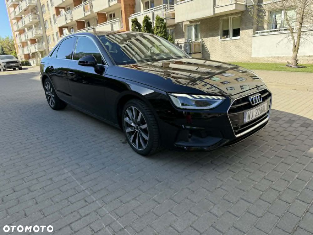 Audi A4 Limousine 35 TFSI mHEV S Line S tronic - 4