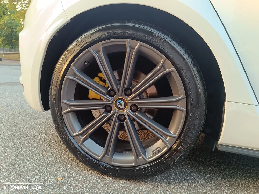 Renault Mégane 1.8 TCe R.S. EDC J19 - 16