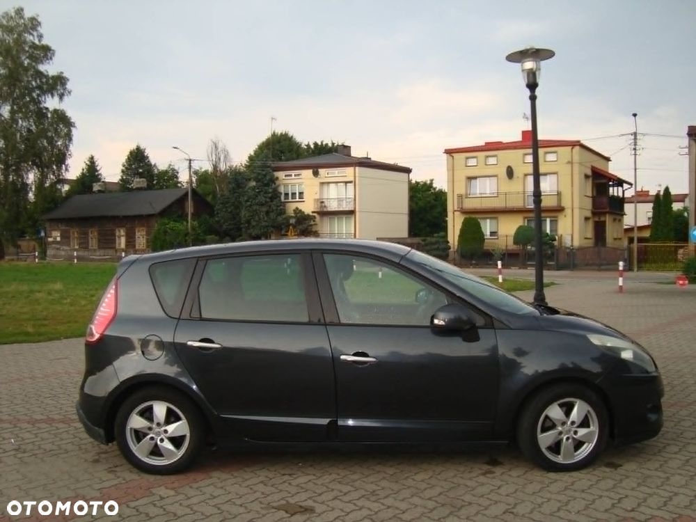 Renault Scenic 1.9 dCi Bose Edition - 2