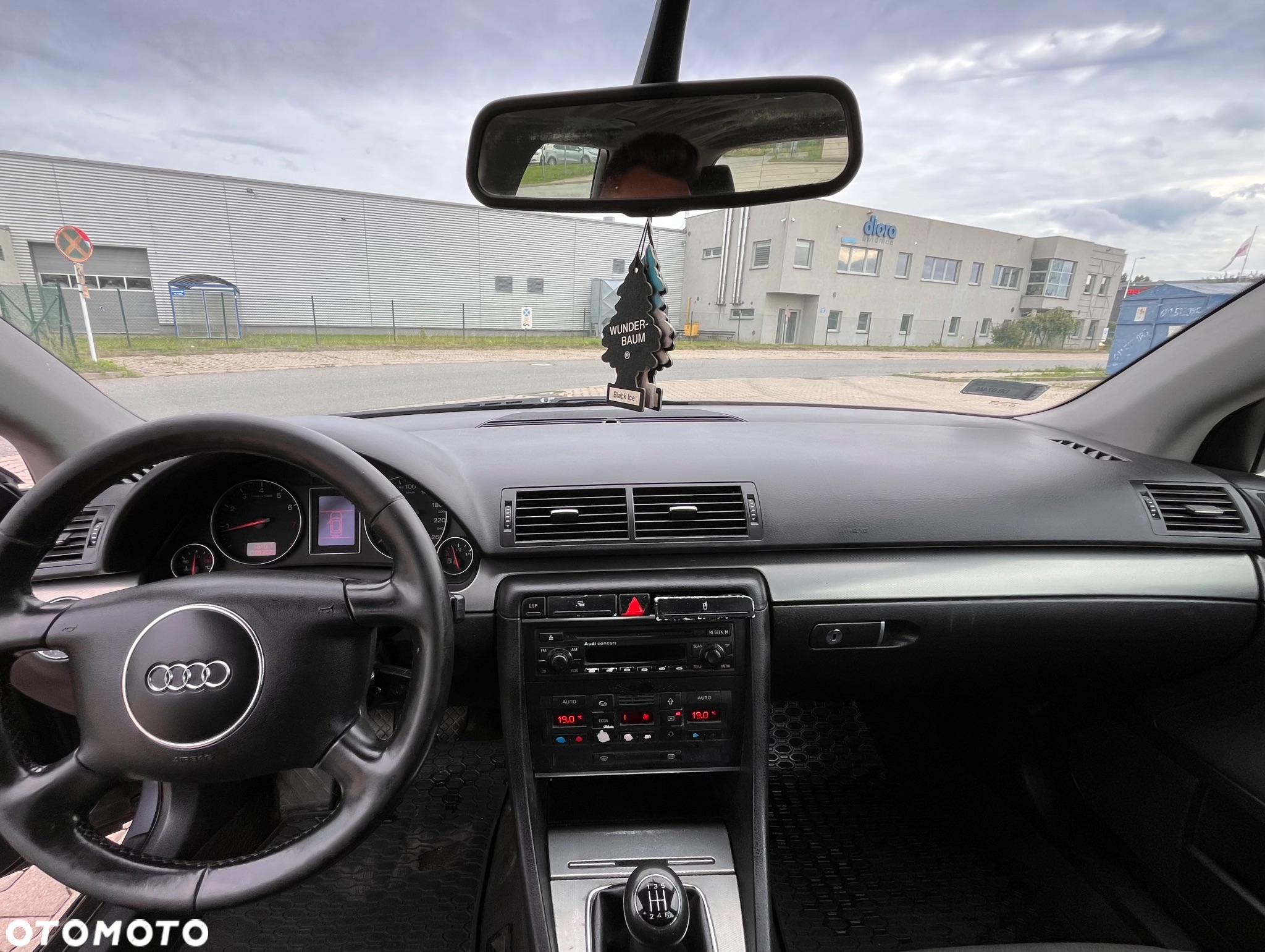 Audi A4 ver-2-0 - 15