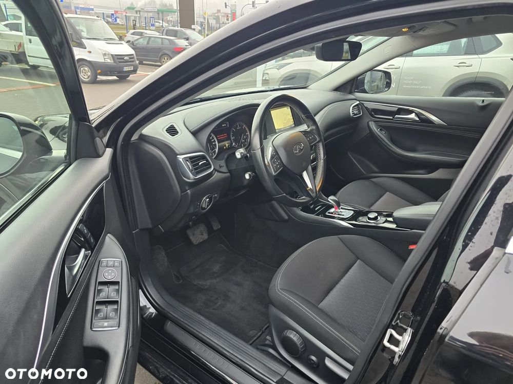 Infiniti Q30 1.5d DCT Business Executive - 11