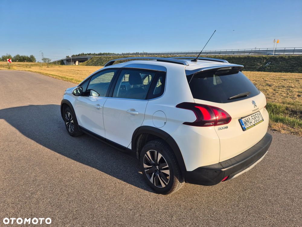 Peugeot 2008 1.2 Pure Tech GPF Allure S&S EAT6 - 2