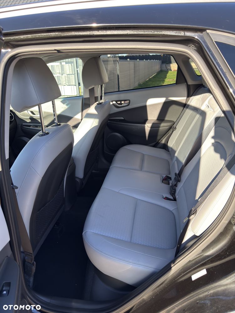 Hyundai Kona - 6