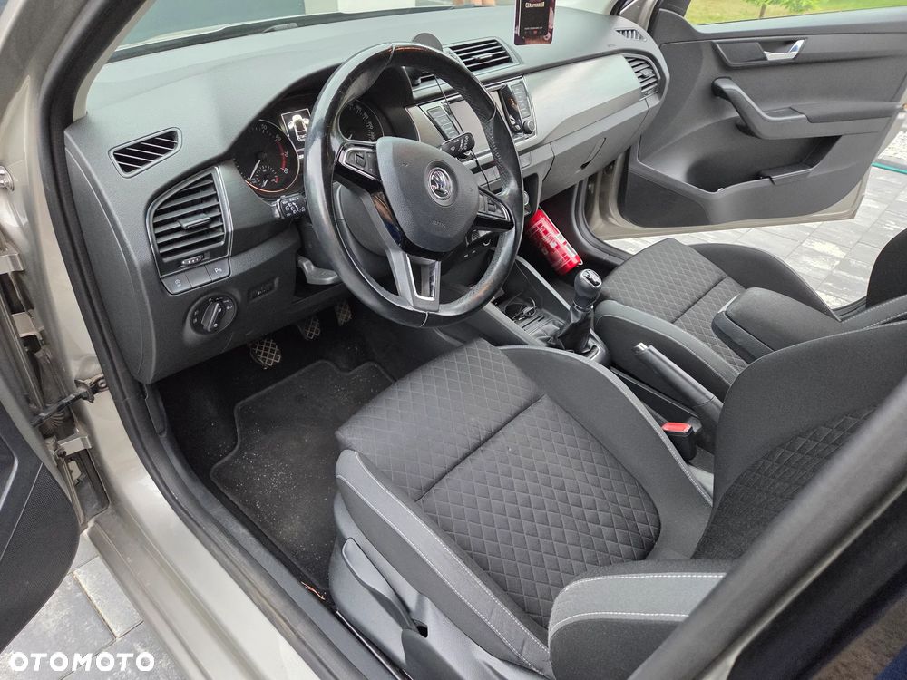 Skoda Fabia 1.2 TSI Drive - 6