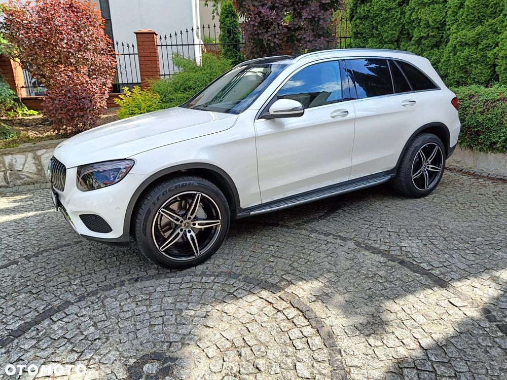 Mercedes-Benz GLC 300 4Matic 9G-TRONIC Exclusive