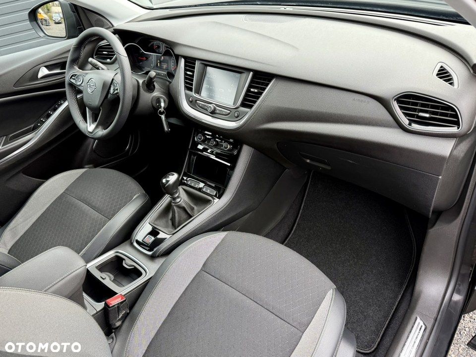 Opel Grandland X 1.2 Start/Stop INNOVATION - 29