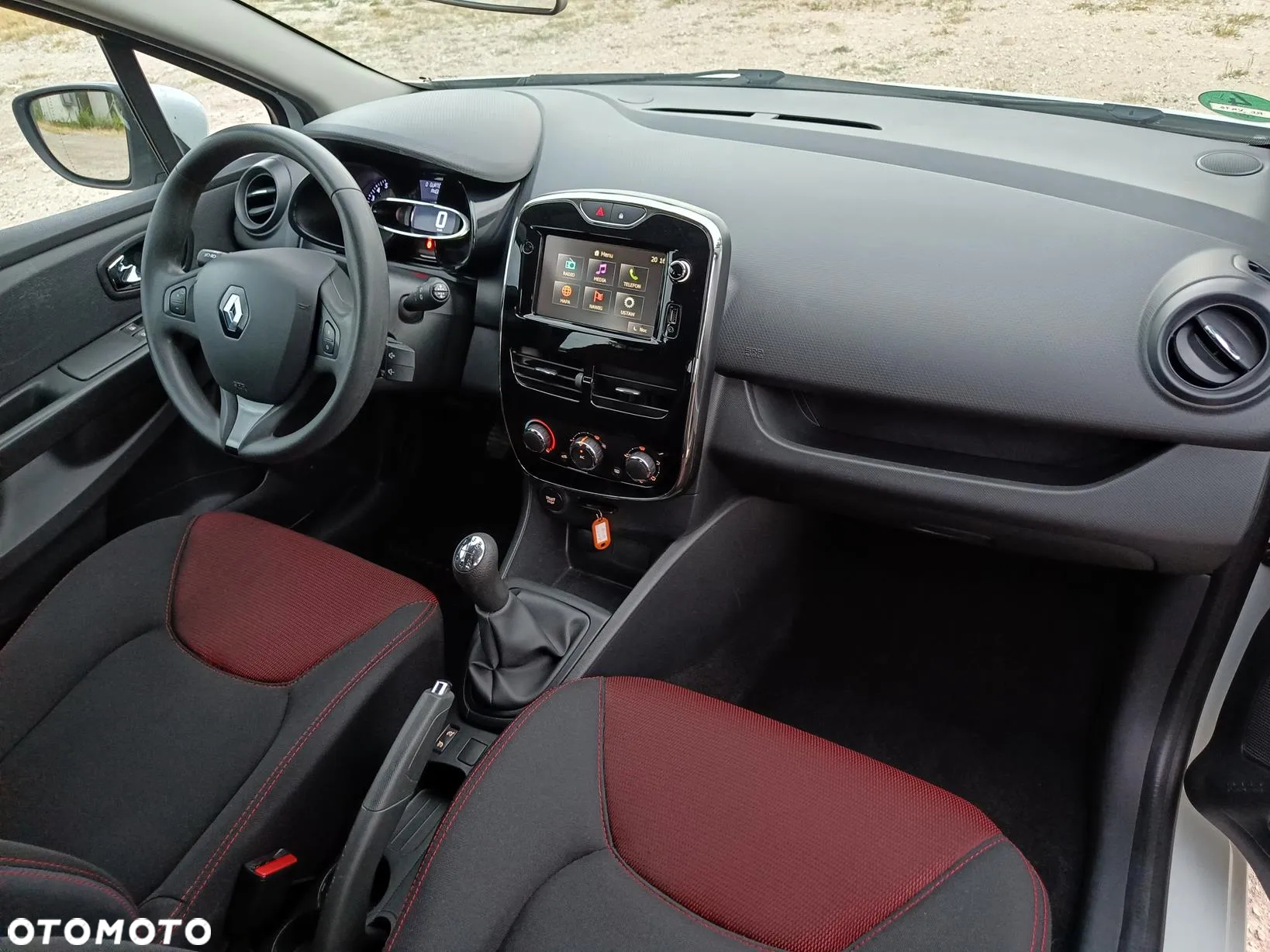 Renault Clio 1.2 16V 75 Dynamique - 25