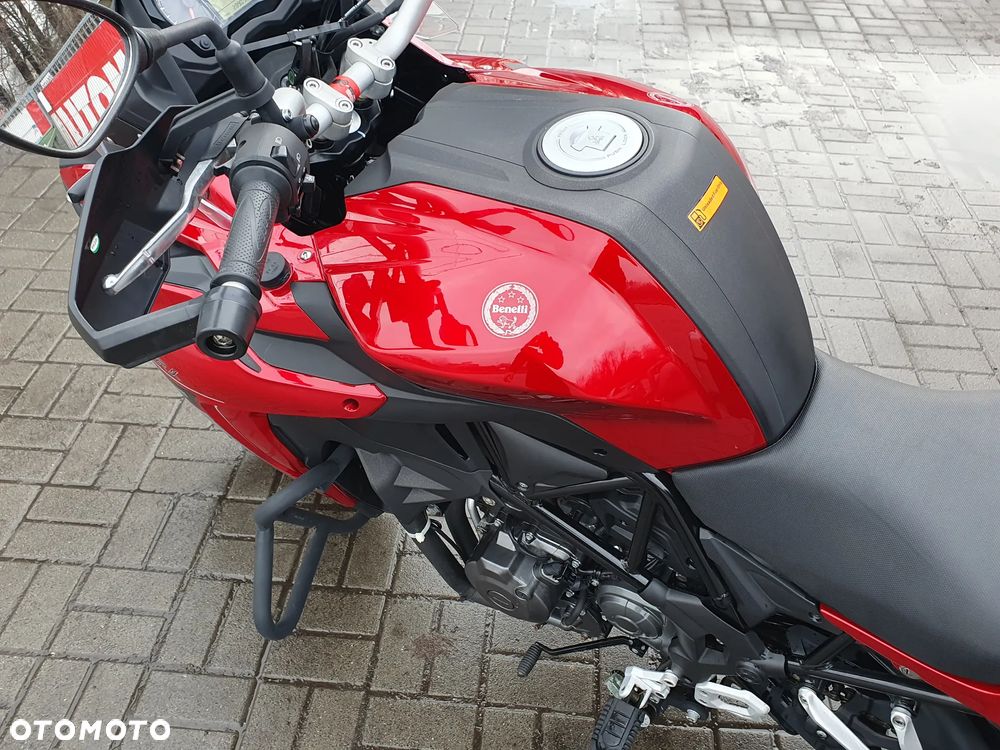 Benelli TRK 502X - 27