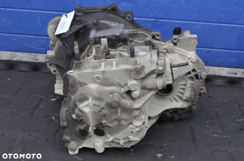 KIA CARENS II 2.0CRDI 113KM SKRZYNIA BIEGÓW L4 L4P - 4