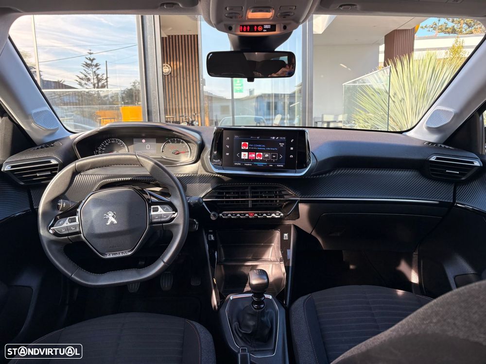 Peugeot 208 1.2 PureTech Active Pack - 32