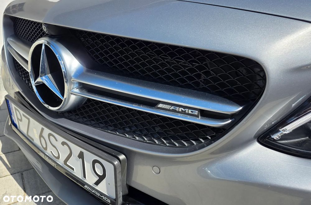 Mercedes-Benz Klasa C AMG 63 S - 21
