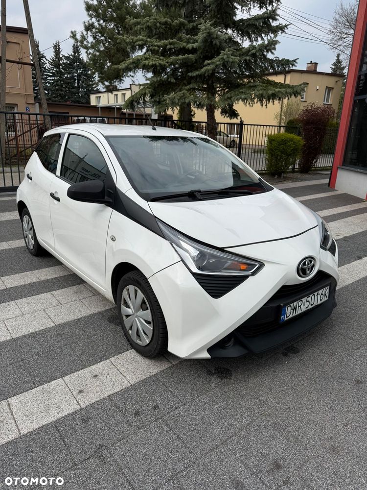 Toyota Aygo 1.0 VVT-i Color Edition - 1