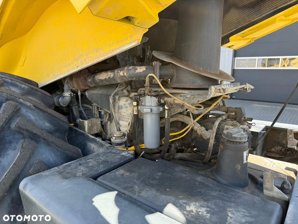 Bomag BW 213 DH-4 - 23