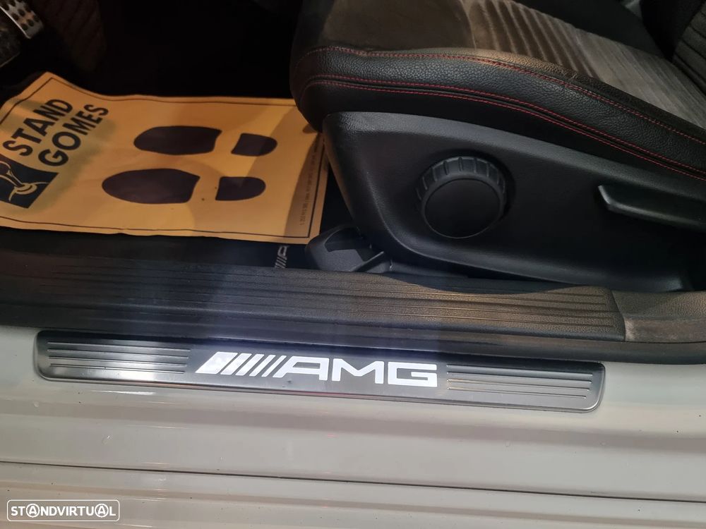 Mercedes-Benz CLA 45 AMG 4Matic 7G-DCT - 12