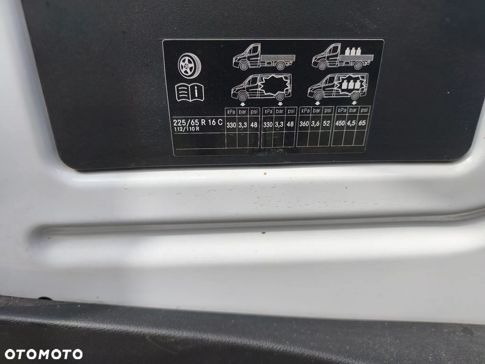 Mercedes-Benz Sprinter - 18