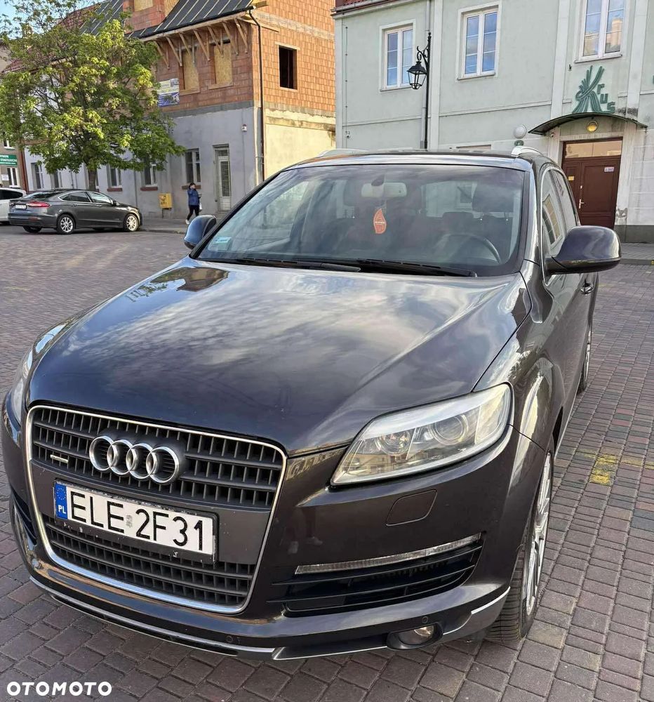 Audi Q7 - 2