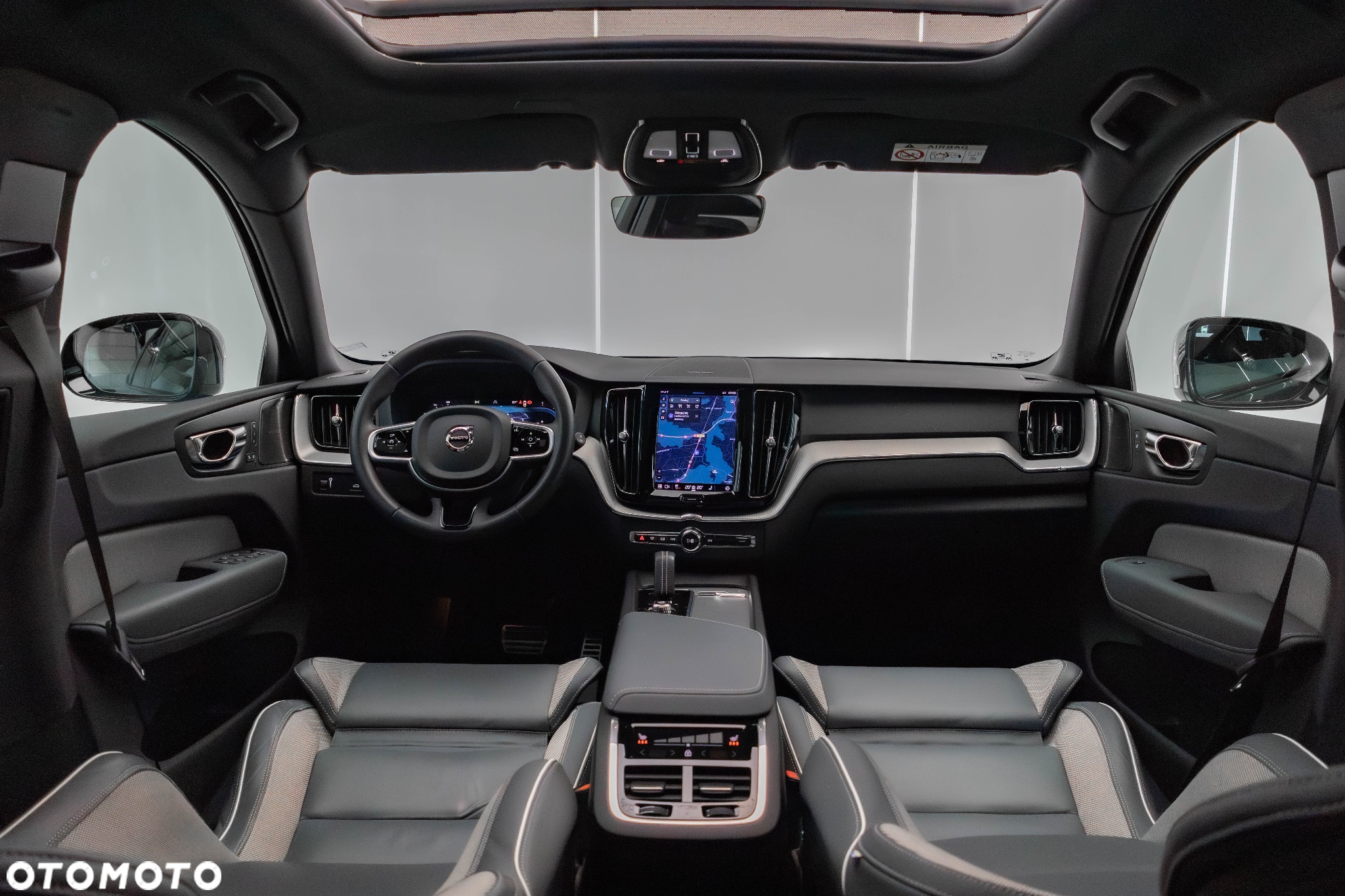 Volvo XC 60 B4 D AWD Plus Dark - 19