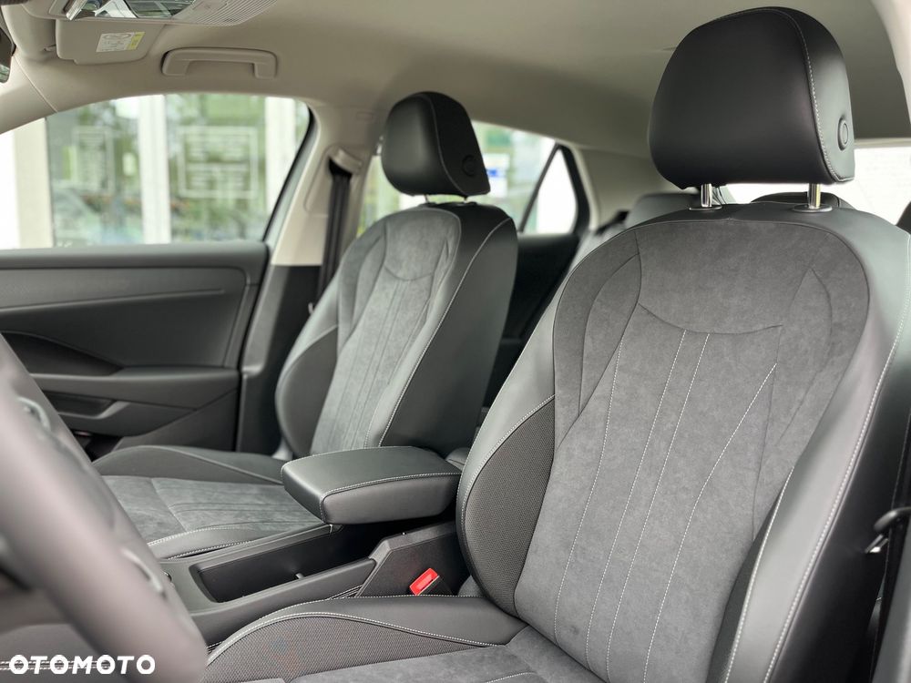 Volkswagen T-Roc 1.5 eTSI OPF DSG Style - 15